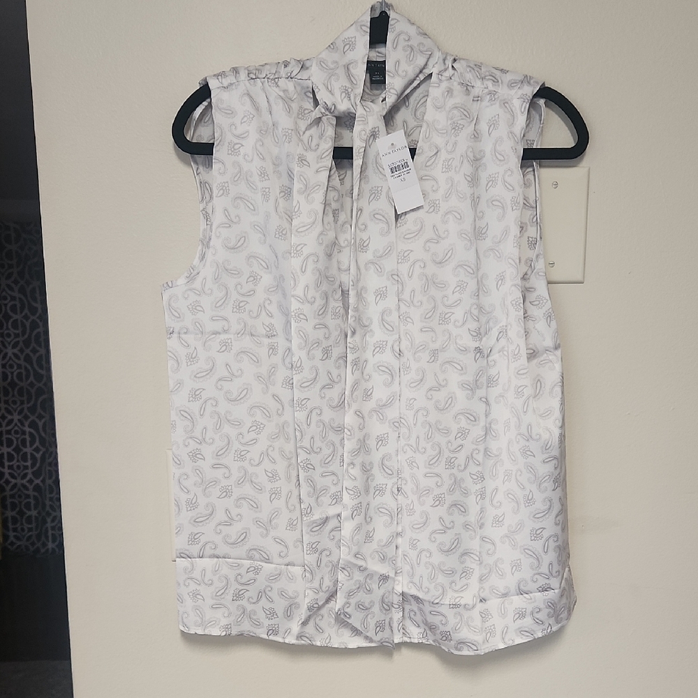 Ann Taylor Ivory Paisley Top